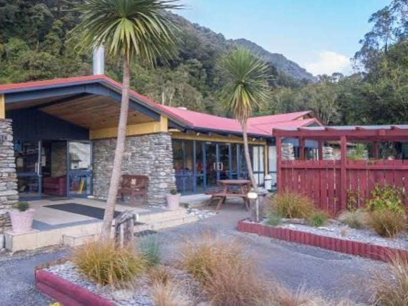 Haka House Franz Josef Vandrehjem Eksteriør billede